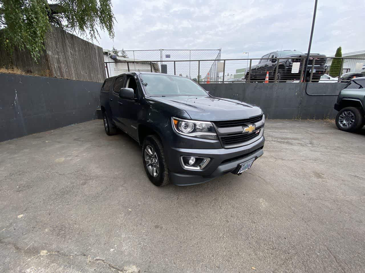 Used 2015 Chevrolet Colorado Z71 AWD/4WD image 8