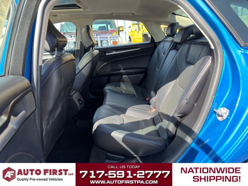 Used 2020 Ford Fusion Titanium image 12