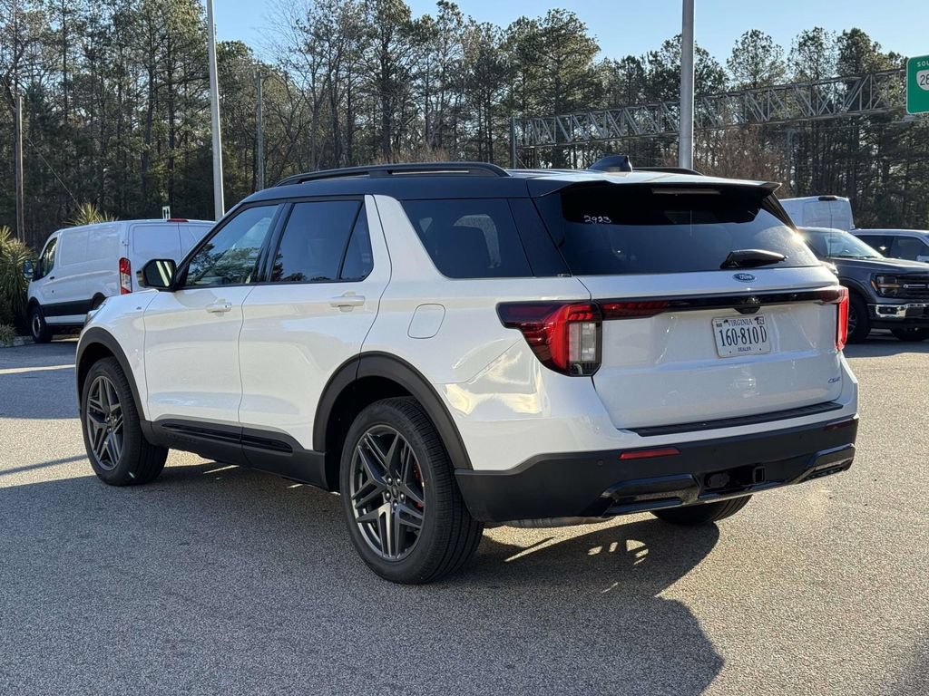New 2026 Ford Explorer ST-Line w/ ST-Line Street Pack AWD/4WD image 23