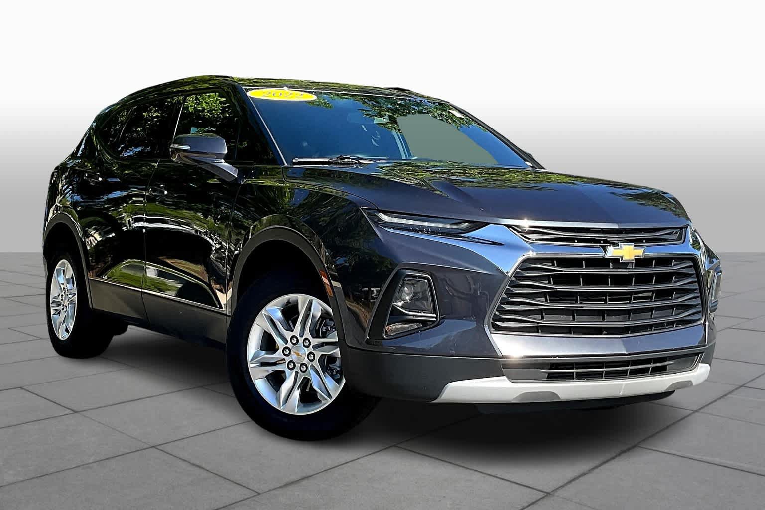 Used 2022 Chevrolet Blazer LT FWD image 3