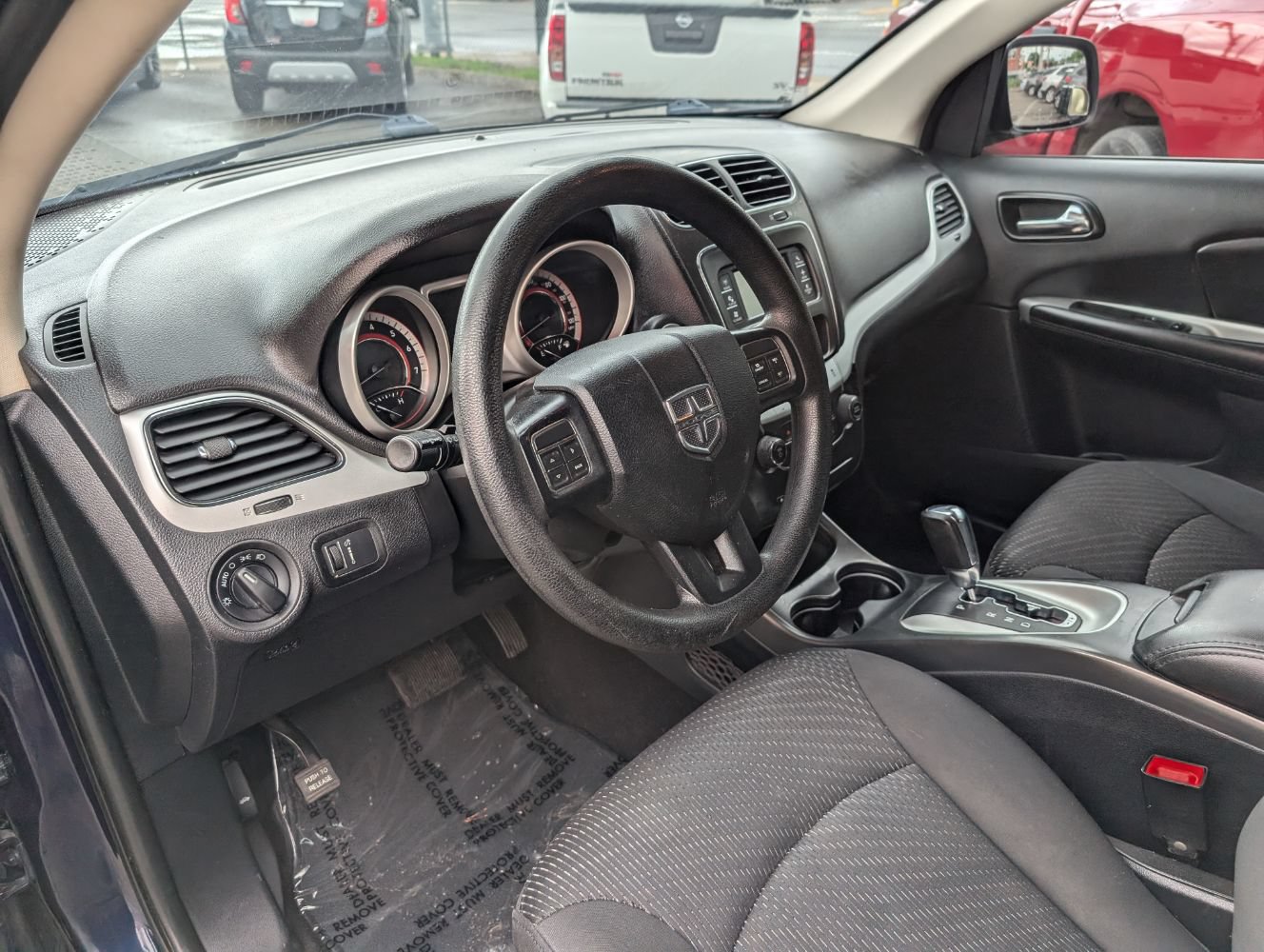 Used 2018 Dodge Journey SE FWD image 12