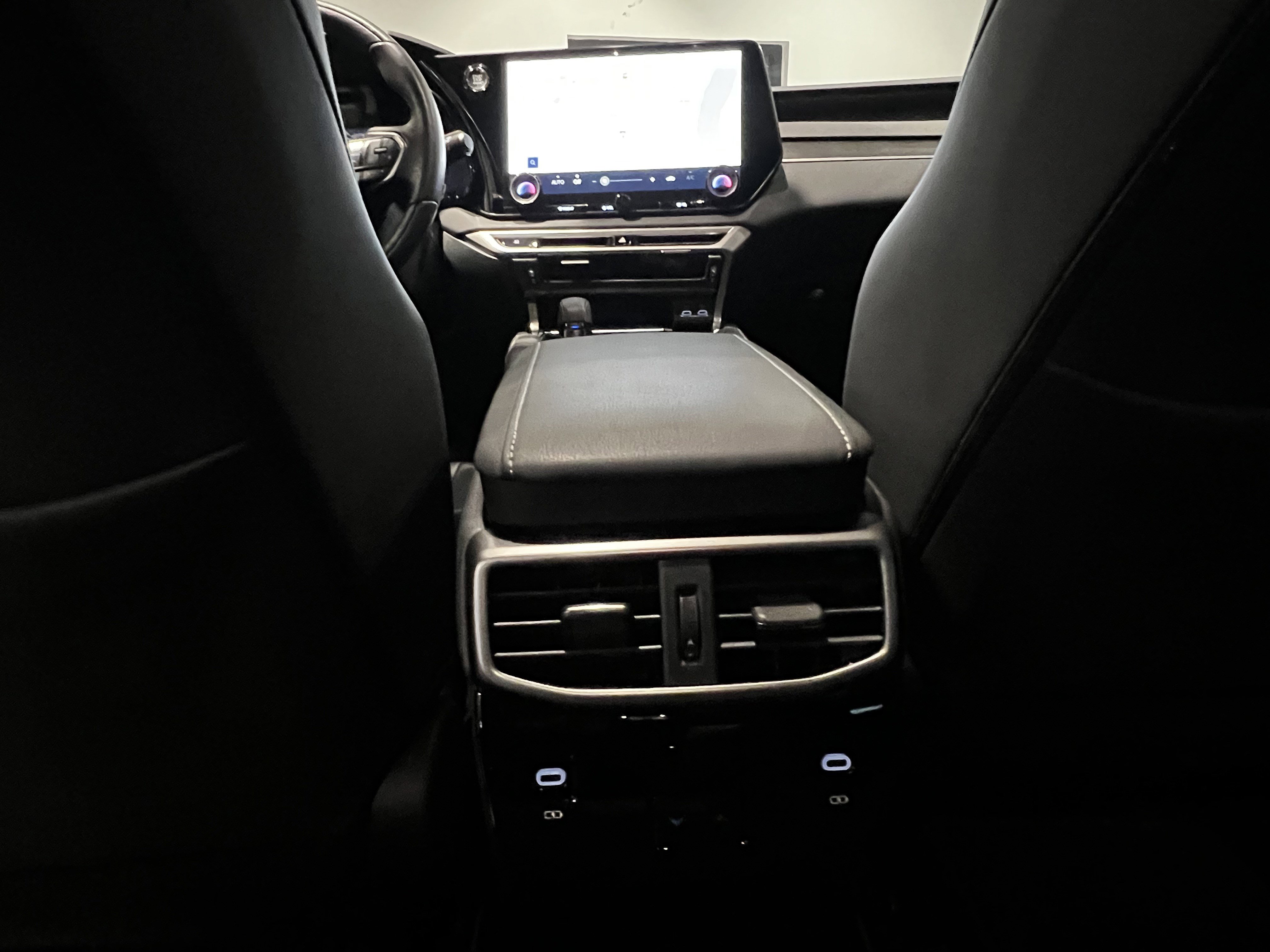 Certified 2025 Lexus RX 350 Premium w/ Accessory Package (Z1) FWD image 37