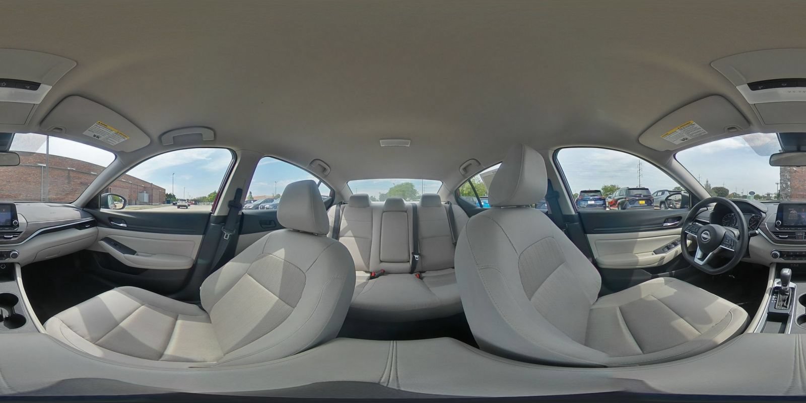 Used 2025 Nissan Altima 2.5 SV FWD image 42