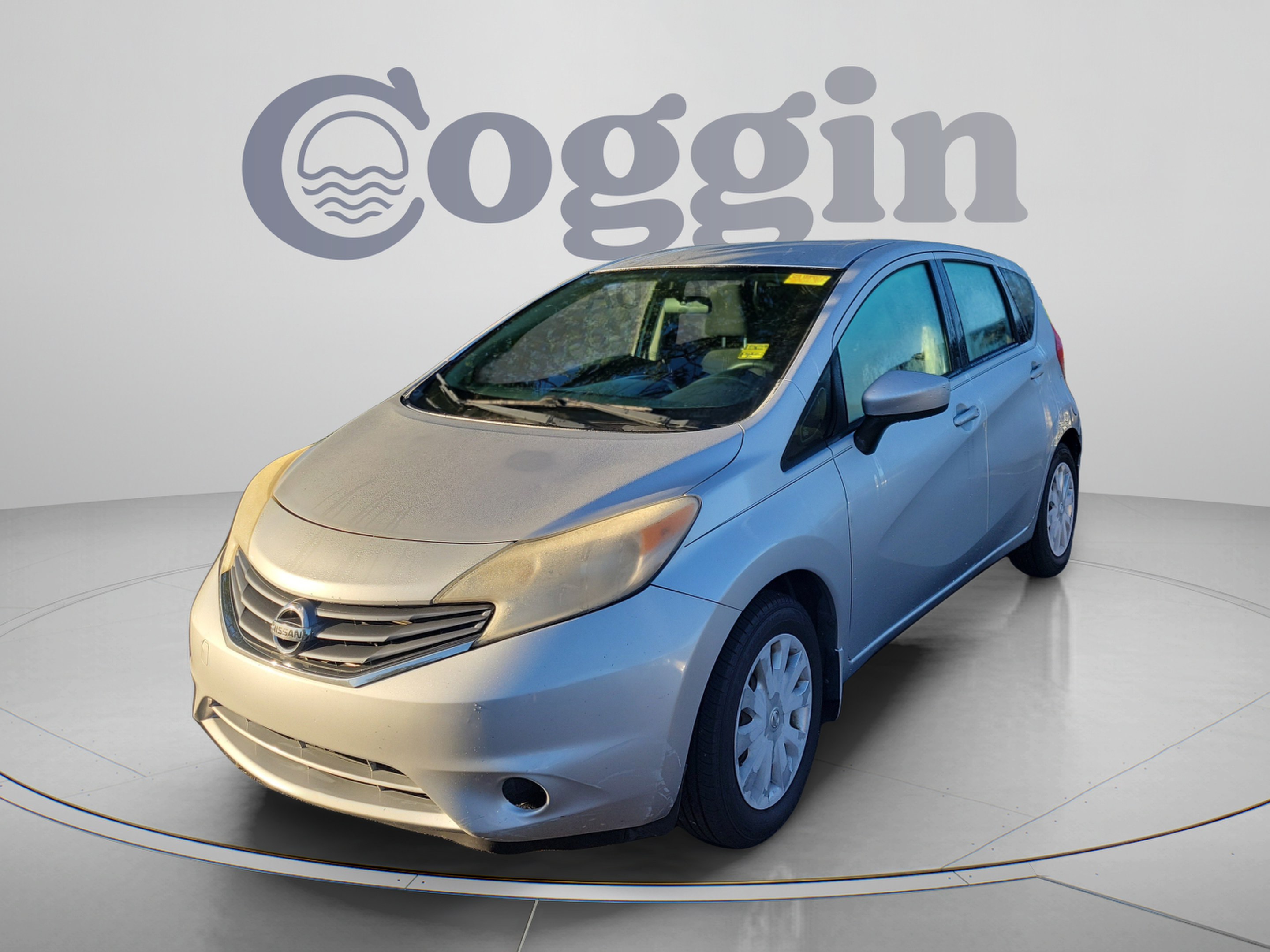 Used 2015 Nissan Versa Note SV FWD image 1