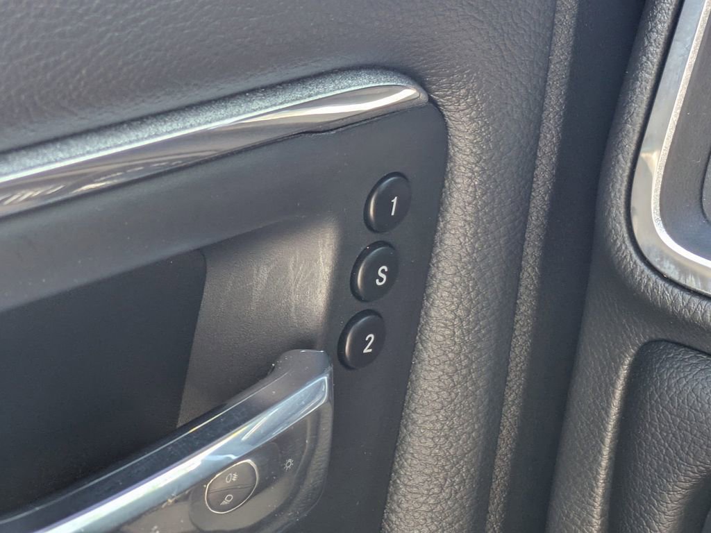 Used 2024 RAM 3500 Laramie w/ Sport Appearance Package image 29