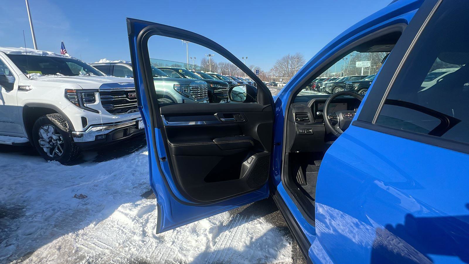 Certified 2026 GMC Terrain Elevation w/ Elevation Premium Package image 25