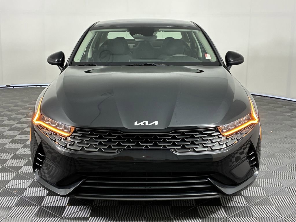 Used 2022 Kia K5 LX image 10