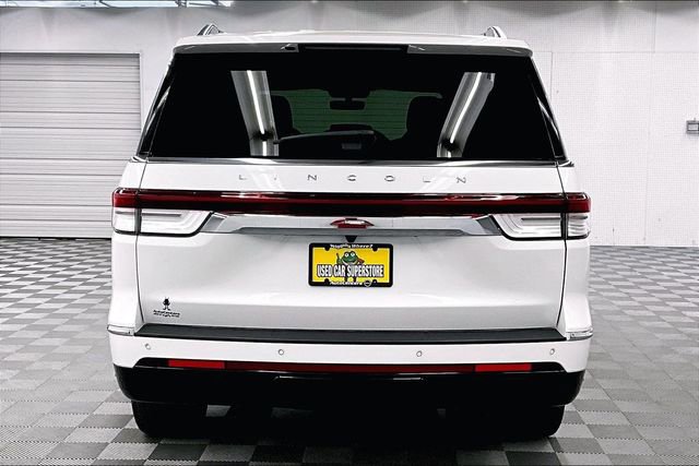 Used 2024 Lincoln Navigator Reserve w/ Monochromatic Package AWD/4WD image 5