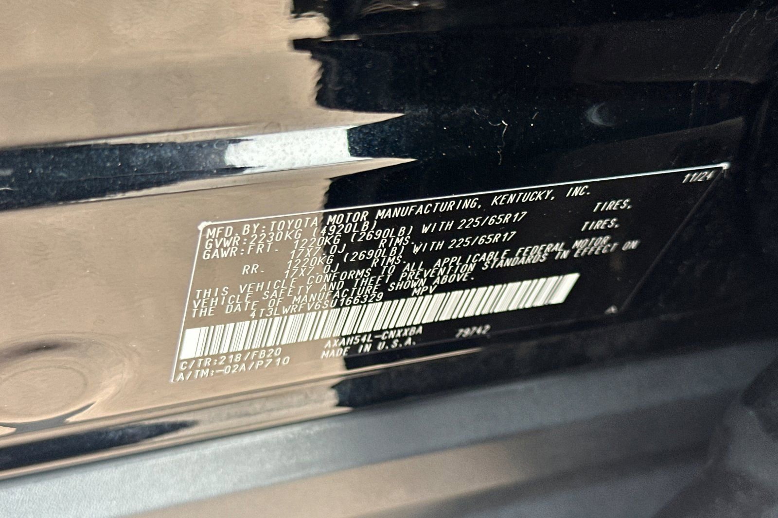 Certified 2025 Toyota RAV4 LE image 35