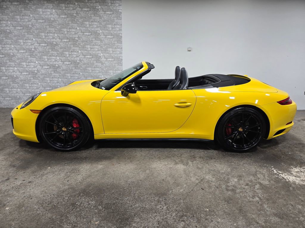 Used 2017 Porsche 911 Carrera 4S image 4