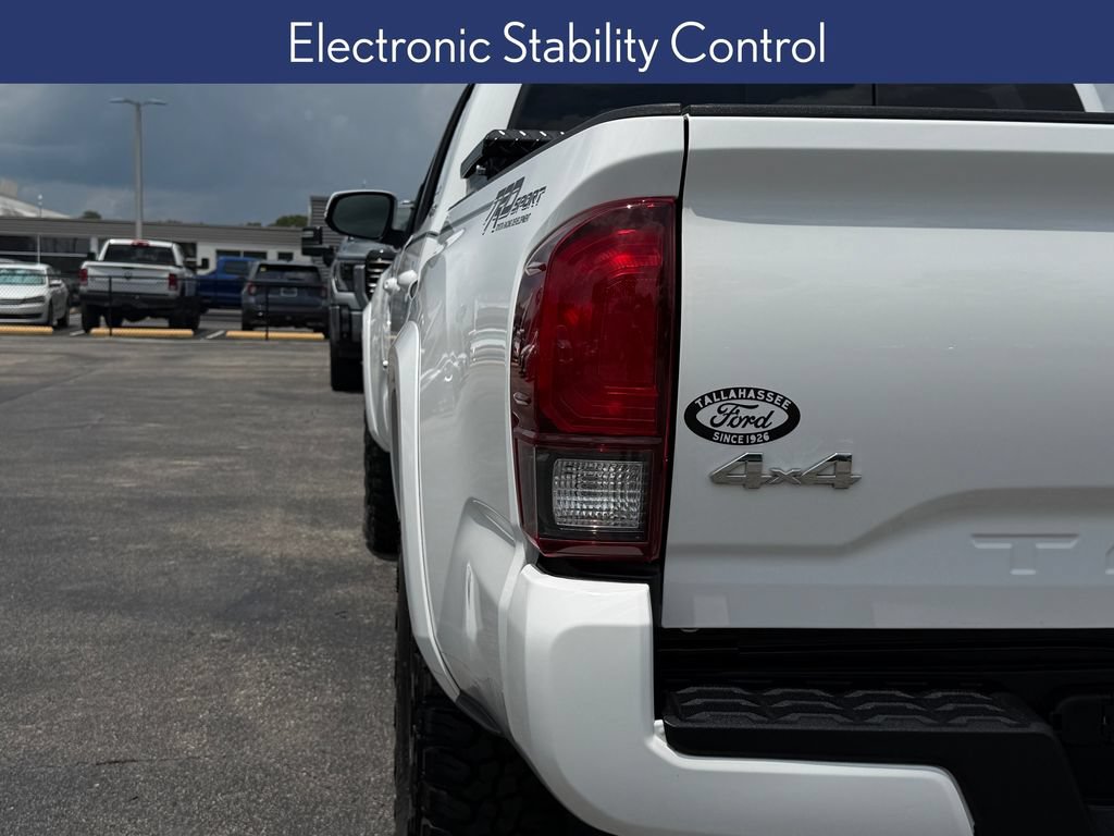 Used 2023 Toyota Tacoma SR5 w/ Technology Package AWD/4WD image 14
