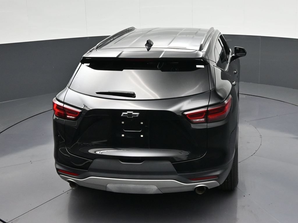 Used 2024 Chevrolet Blazer LT w/ Midnight/Sport Edition FWD image 17