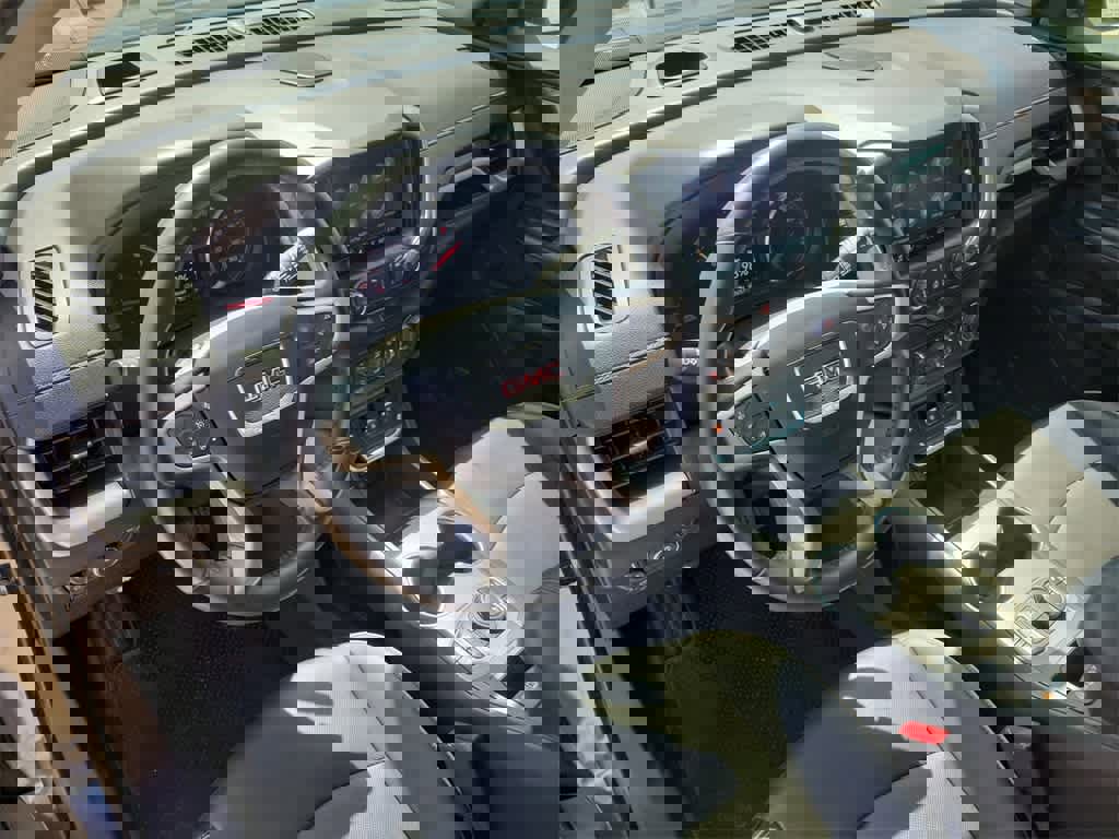 Used 2019 GMC Terrain Denali w/ Driver Alert Package II image 21