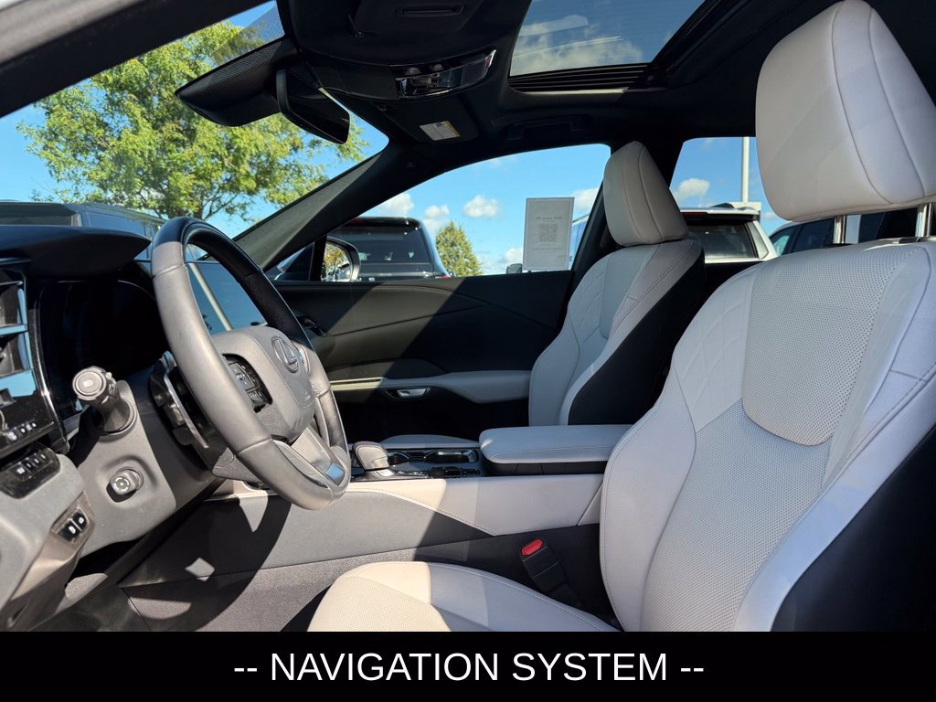 Certified 2025 Lexus RX 350h AWD/4WD image 8