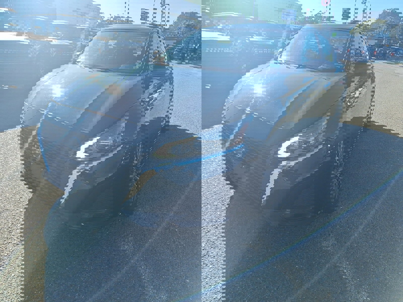 Used 2024 Nissan Altima 2.5 SV image 3