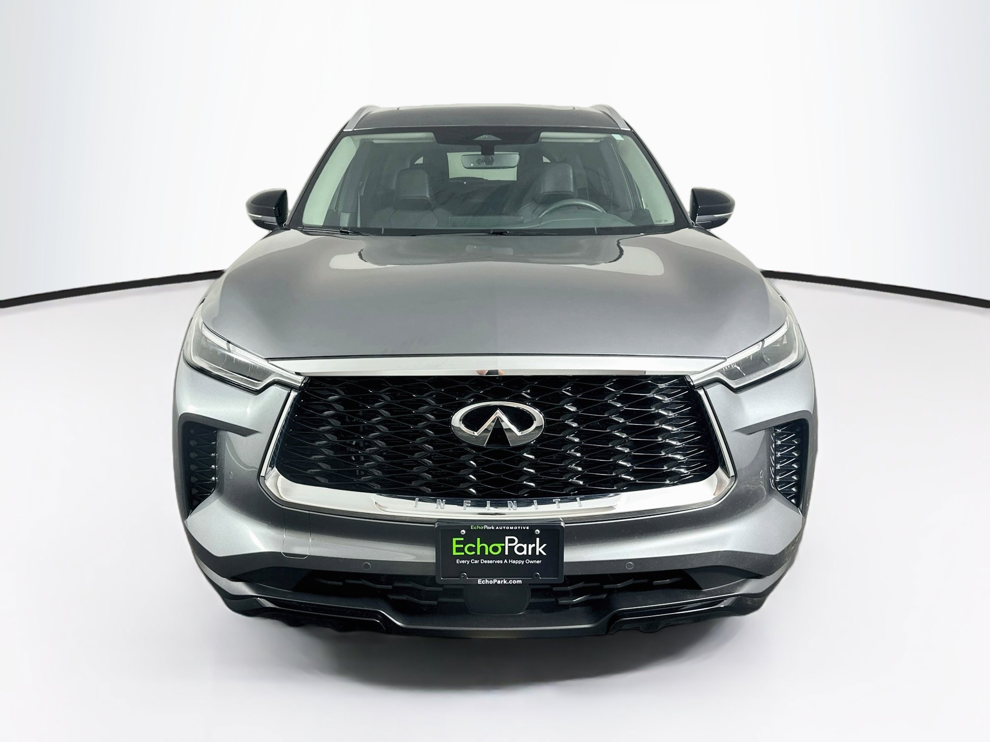 Used 2023 INFINITI QX60 Luxe w/ Cargo Package AWD/4WD image 2