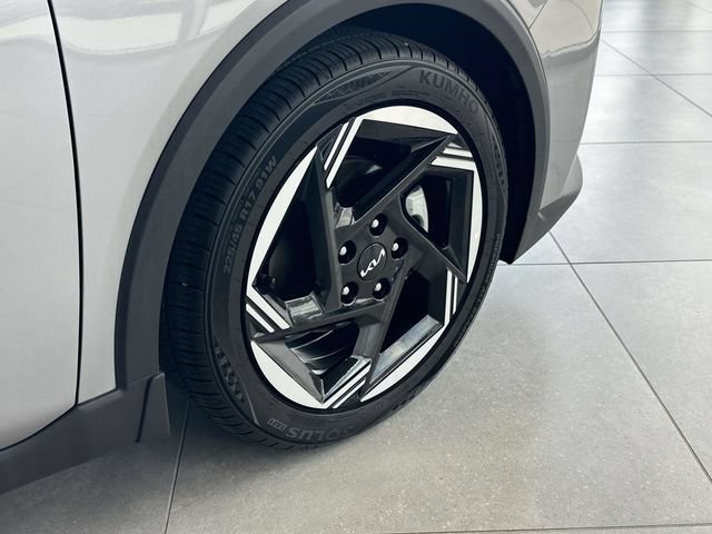 Used 2025 Kia K4 EX FWD image 30