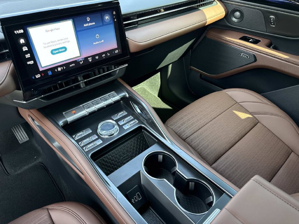 New 2026 Lincoln Nautilus Reserve AWD/4WD image 25