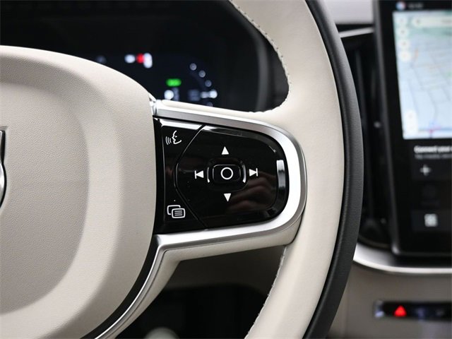 New 2026 Volvo XC90 T8 Ultra image 25