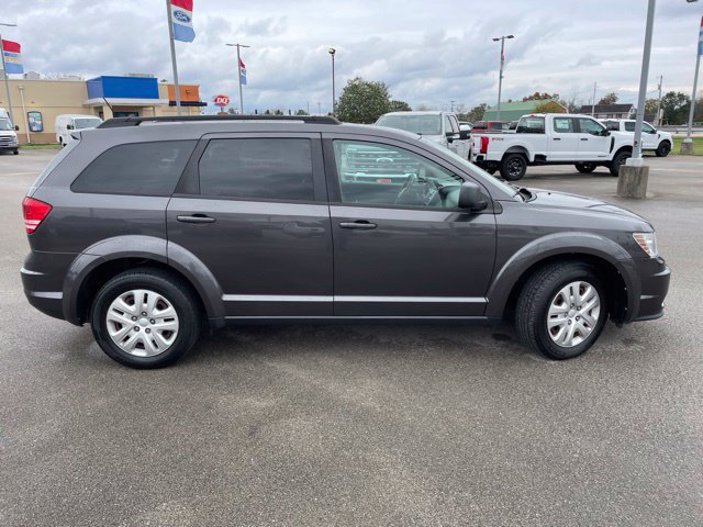 Used 2016 Dodge Journey SE w/ Flexible Seating Group FWD image 11