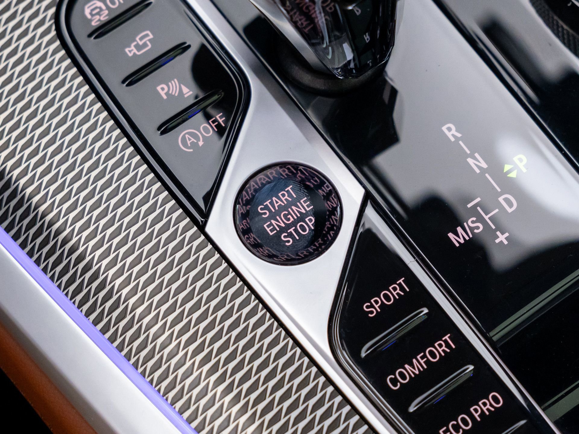 Certified 2023 BMW X5 M50i w/ Executive Package image 24