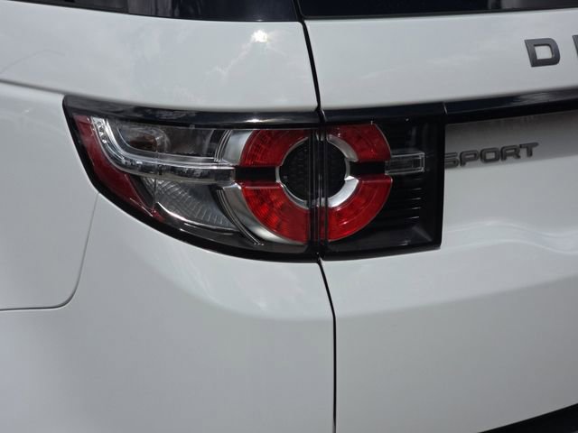 Used 2019 Land Rover Discovery Sport SE image 35