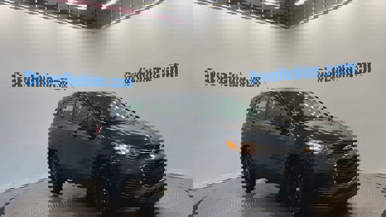 Used 2022 Chevrolet Trax LS image 4