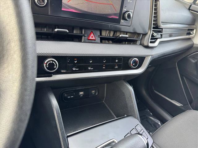 Used 2024 Kia Sportage LX image 15