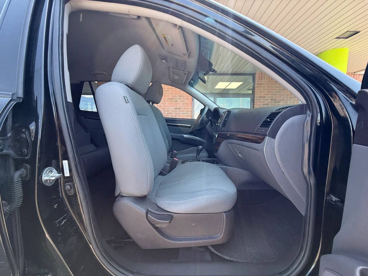 Used 2012 Hyundai Santa Fe GLS AWD/4WD image 10