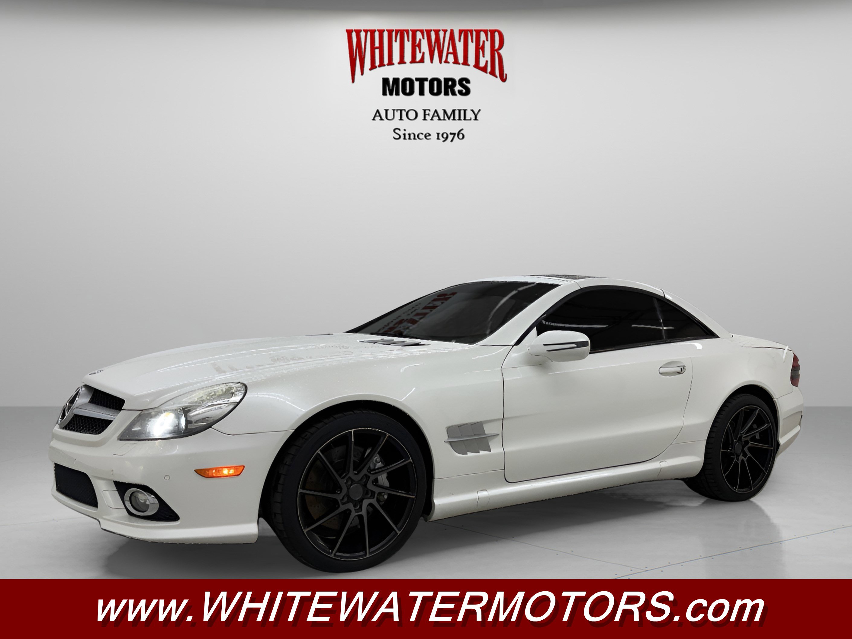 Used 2011 Mercedes-Benz SL 550 image 1