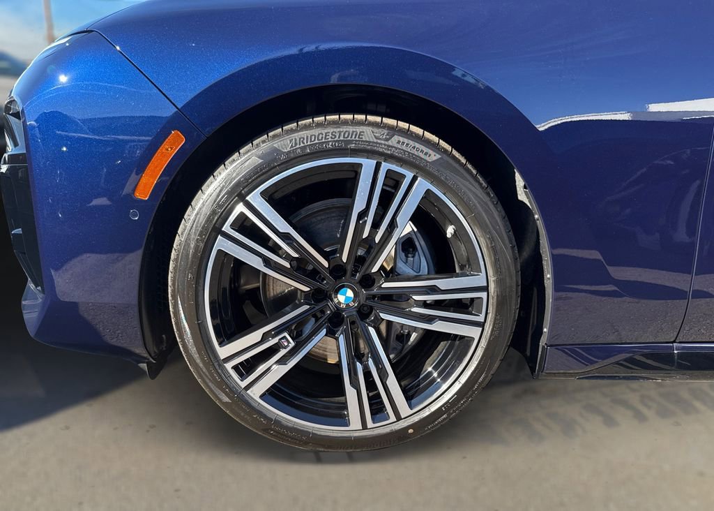 New 2026 BMW 740i image 14