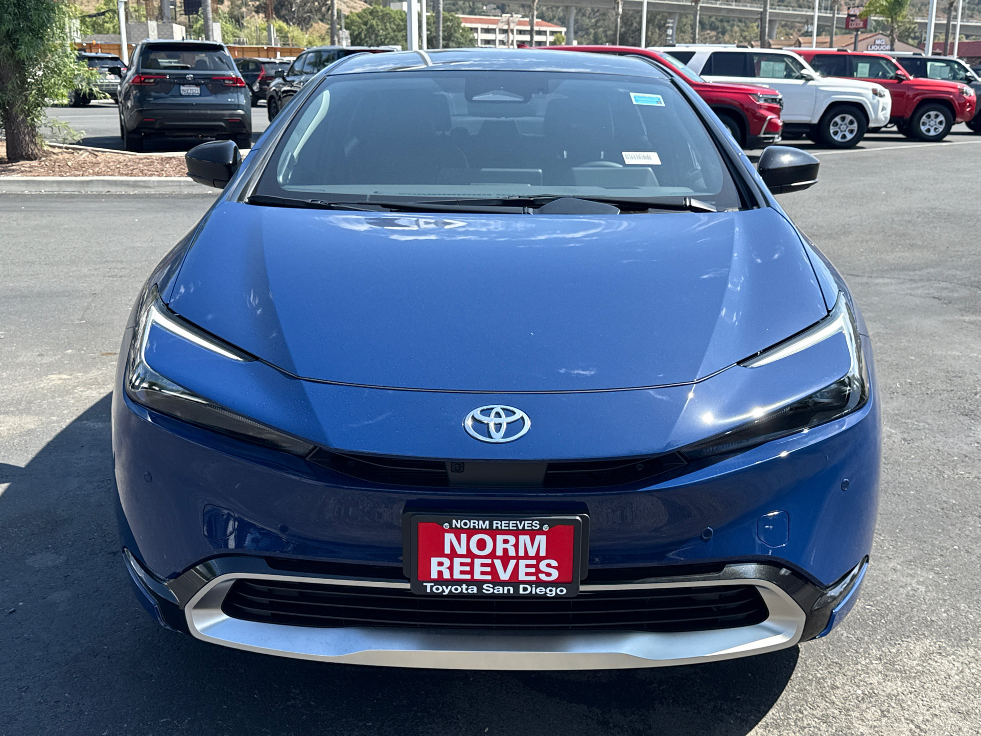 New 2026 Toyota Prius Plug-In Hybrid FWD image 6