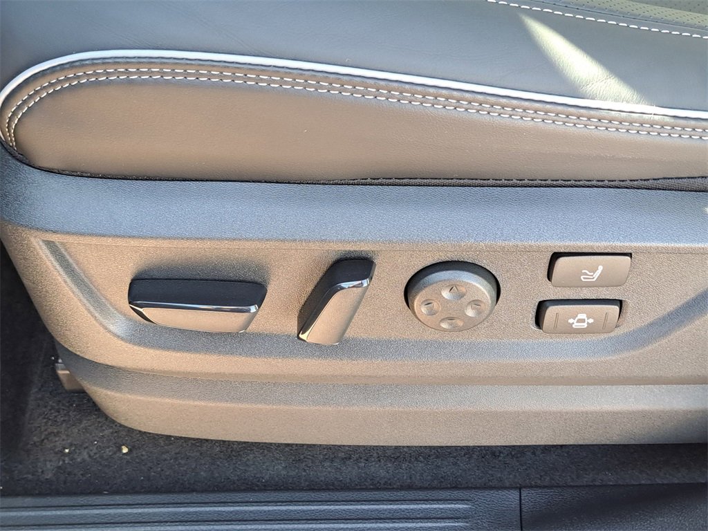 New 2026 INFINITI QX80 Autograph w/ Premium Cargo Package image 15