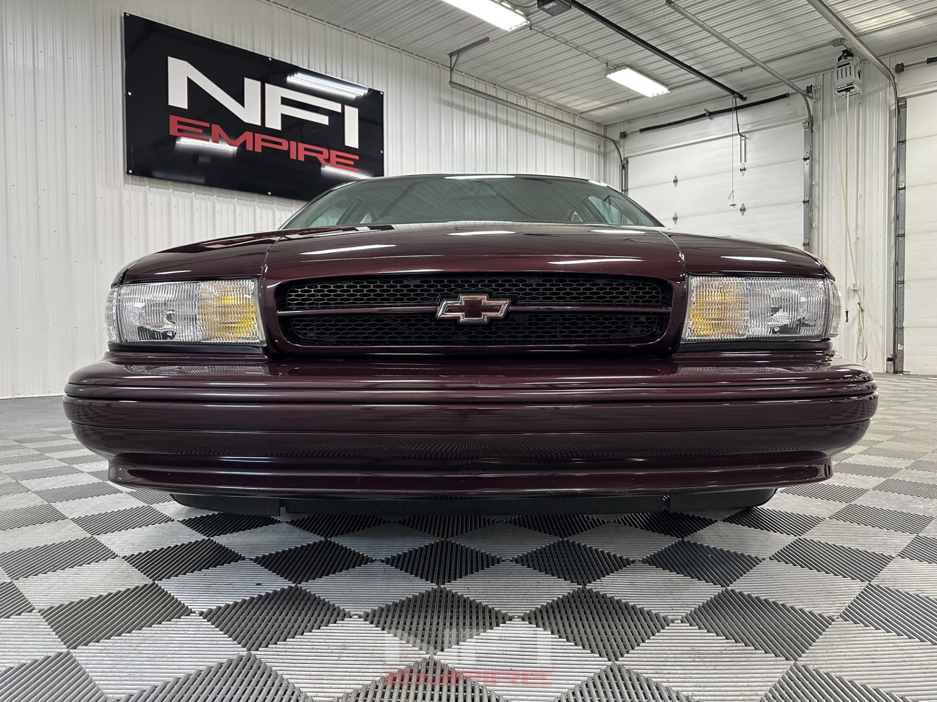 Used 1995 Chevrolet Impala SS RWD image 14