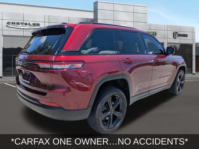 Used 2025 Jeep Grand Cherokee Limited w/ Luxury Tech Group II AWD/4WD image 4