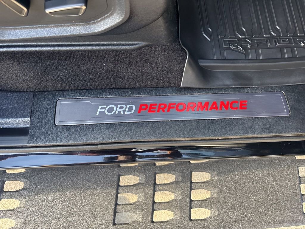 Used 2018 Ford F150 Raptor w/ Equipment Group 802A Luxury image 59