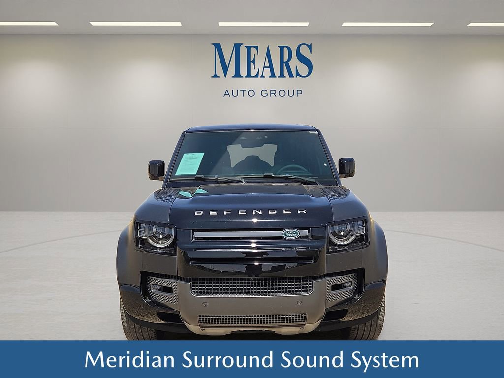 Used 2023 Land Rover Defender 110 V8 AWD/4WD image 9