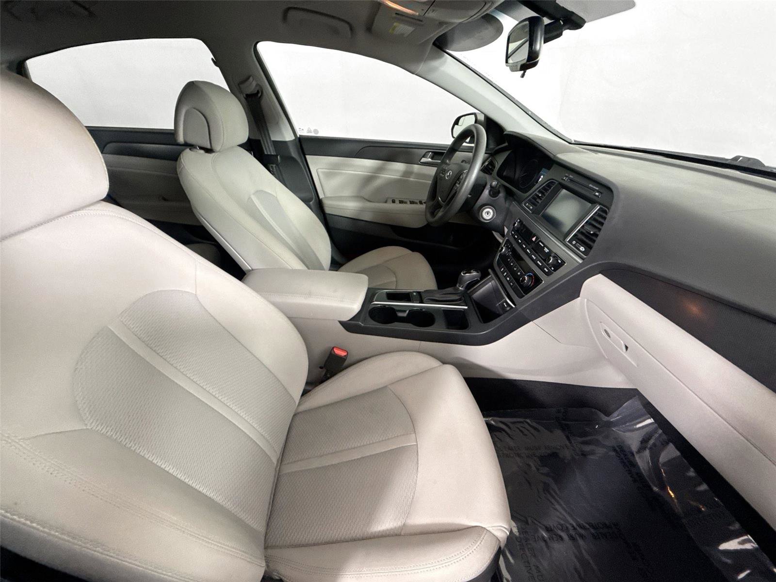 Used 2017 Hyundai Sonata Sport FWD image 38