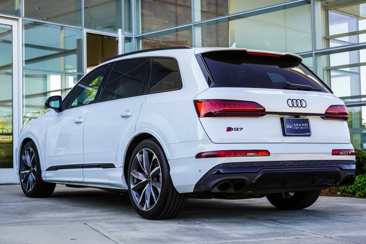 Used 2023 Audi SQ7 Prestige AWD/4WD image 10