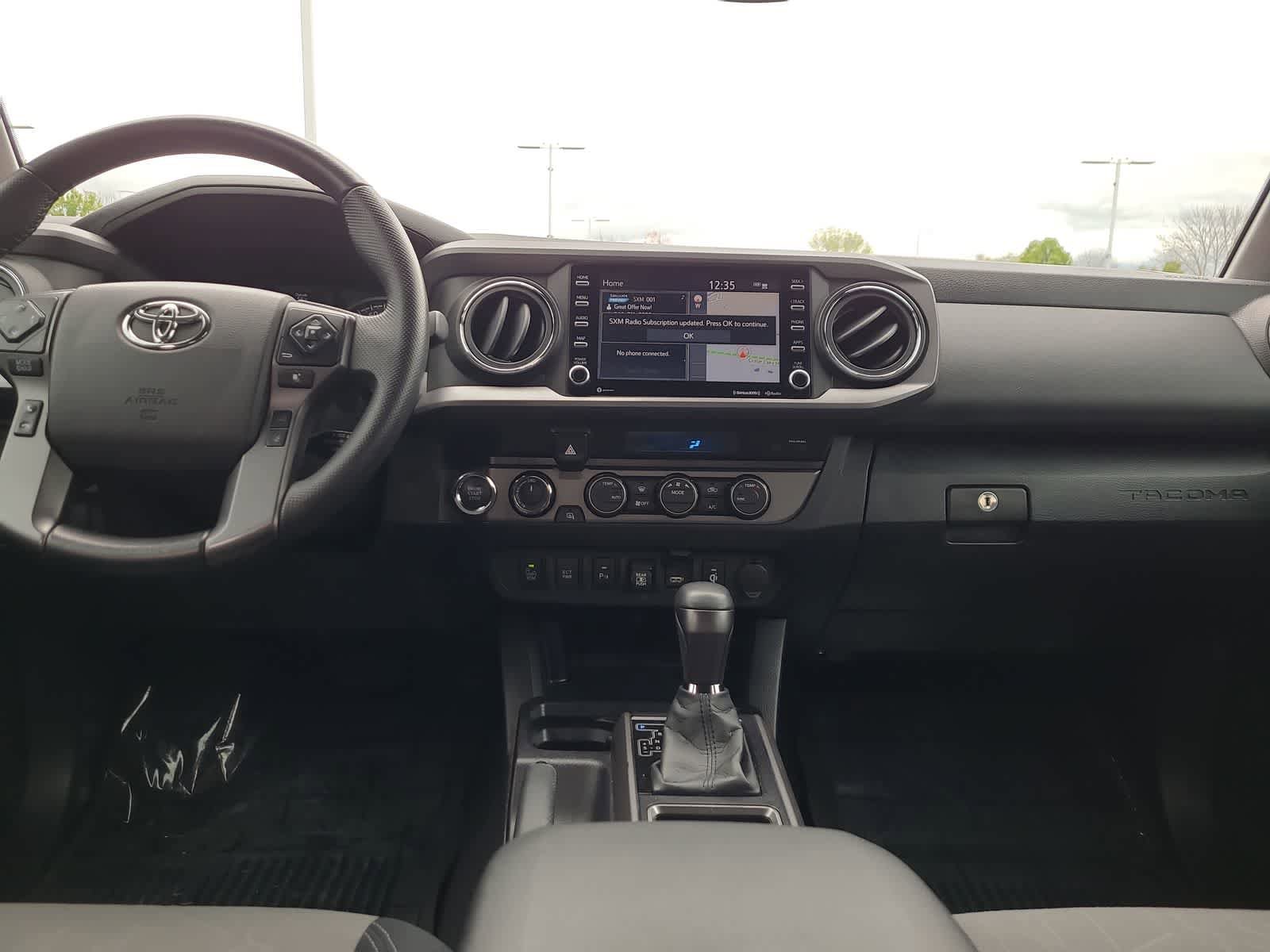 Used 2022 Toyota Tacoma TRD Off-Road w/ Technology Package image 18