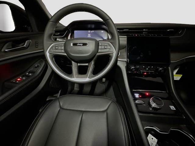 New 2025 Jeep Grand Cherokee Limited w/ Luxury Tech Group II image 27