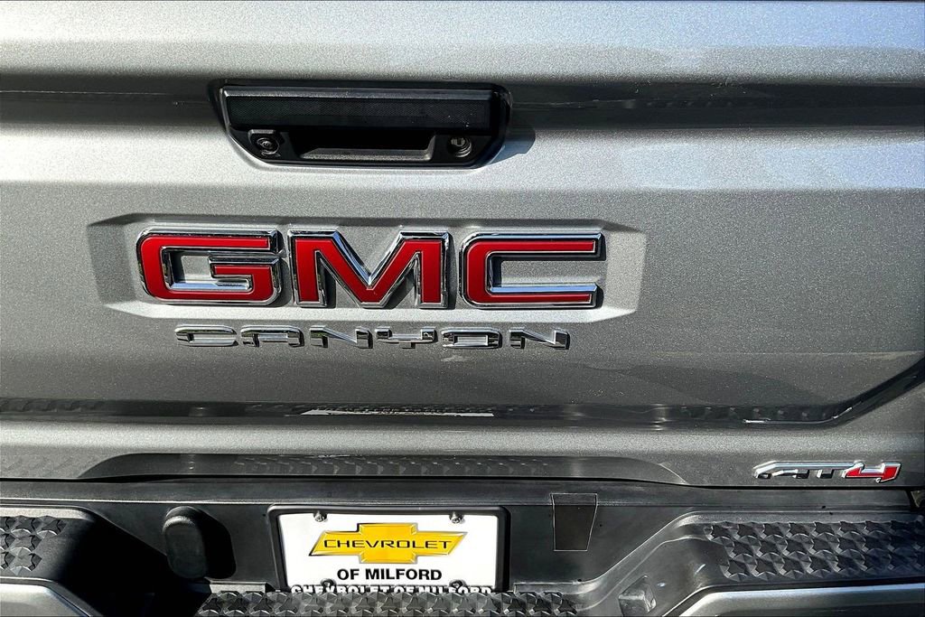 Used 2024 GMC Canyon AT4 w/ AT4 Premium Package AWD/4WD image 25