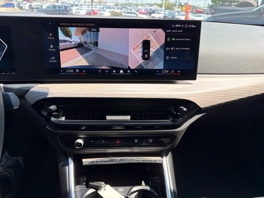 Used 2025 BMW 330i Sedan RWD image 22