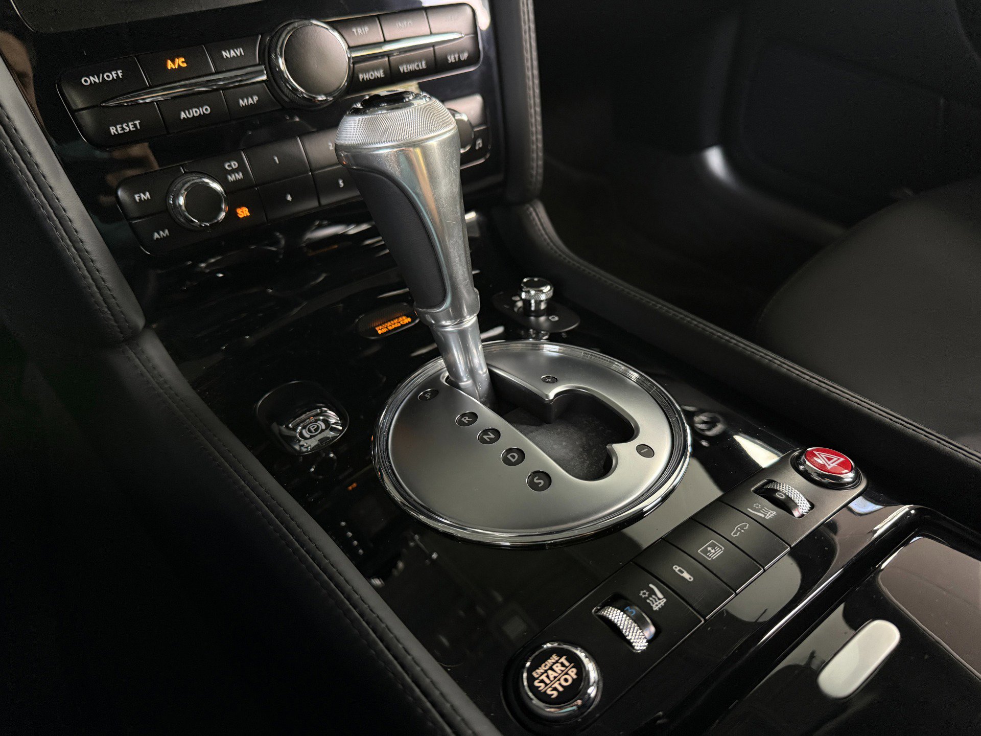 Used 2009 Bentley Flying Spur Flying Spur Speed image 36