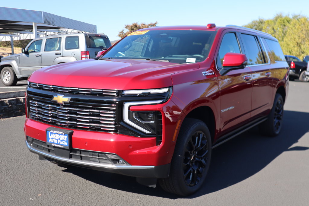 New 2026 Chevrolet Suburban High Country RWD image 2
