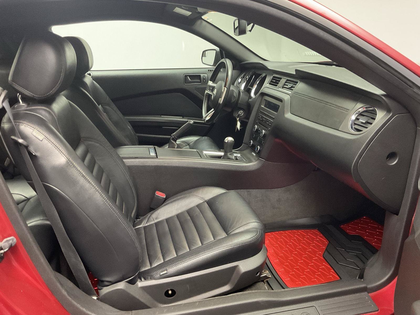 Used 2013 Ford Mustang GT w/ Brembo Brake Pkg RWD image 21