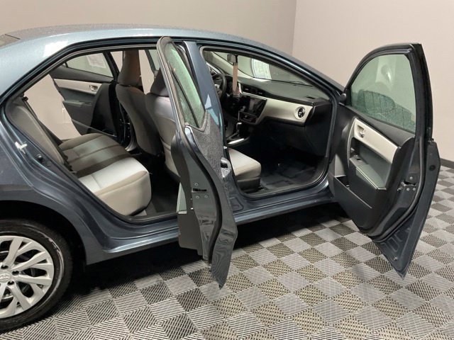Used 2018 Toyota Corolla LE FWD image 21