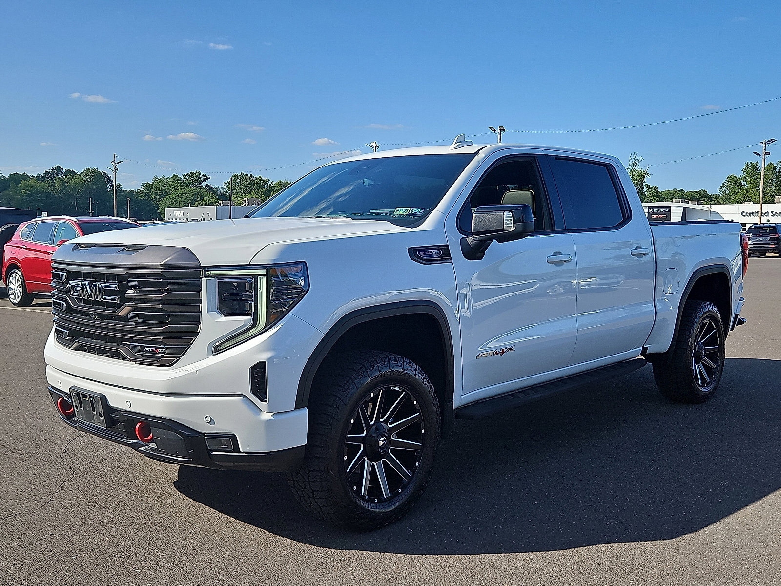 Used 2022 GMC Sierra 1500 AT4X image 3