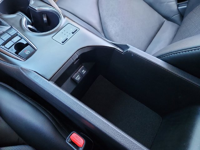 Used 2024 Toyota Camry XSE w/ Cold Weather Package FWD image 47