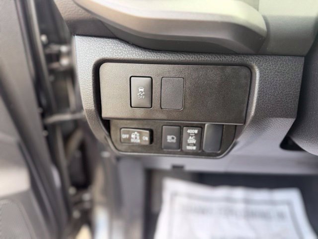 Used 2022 Toyota Tacoma TRD Sport AWD/4WD image 16